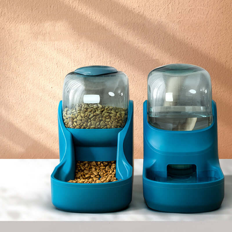 Automatic pet water fountain and food feeder in blue color, designed for efficient pet feeding and hydration.