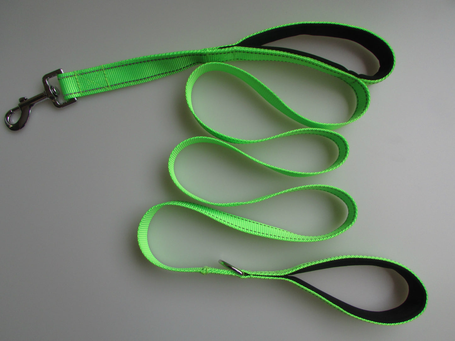 d6870951a1f1c109514c1cc75d975d93Pet Double Handle Leash for Better Dog Control