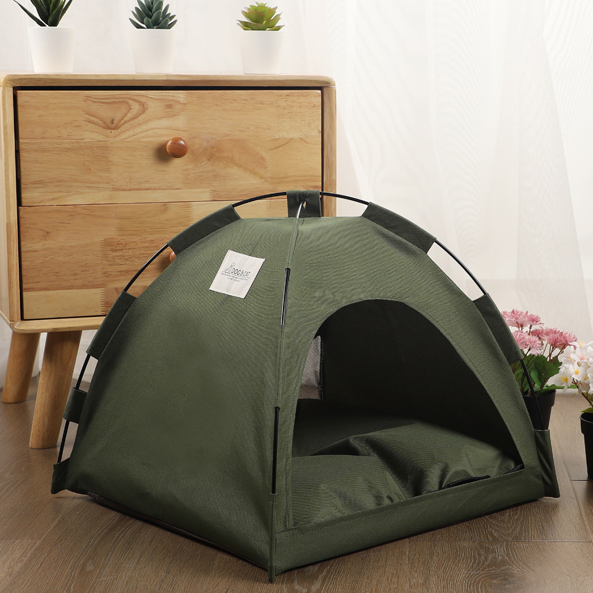 Cat tent cooling mat | Comfortable and cozy pet bed for indoor cats and dogs | Lightweight and easy to clean.